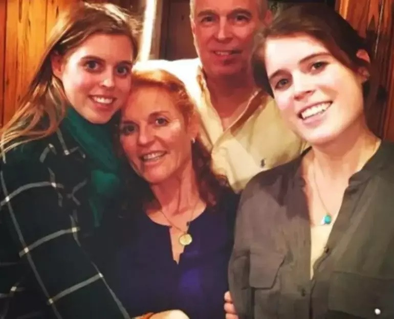 Yıllarca eski kocası sayesinde bedavadan yaşamıştı… Skandal gelin evsiz kaldı