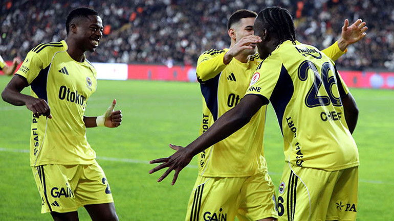 Beşiktaş ve Fenerbahçeyi yazdılar: Çeyrek final müjdesiyle aşılacak dert değil