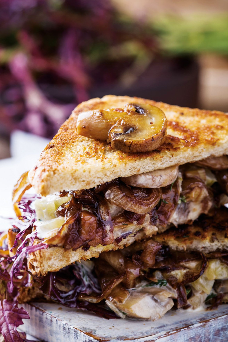 İki dilim ekmek, eksiksiz bir öğün