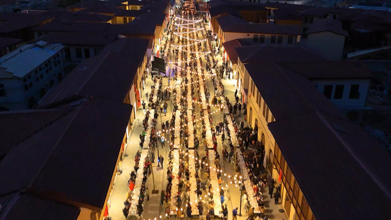 Bakan Kurum Hatay’da iftara katıldı... “Yeniden diriliş kavramı bir şehir olsaydı o şehrin adı Hatay olurdu”
