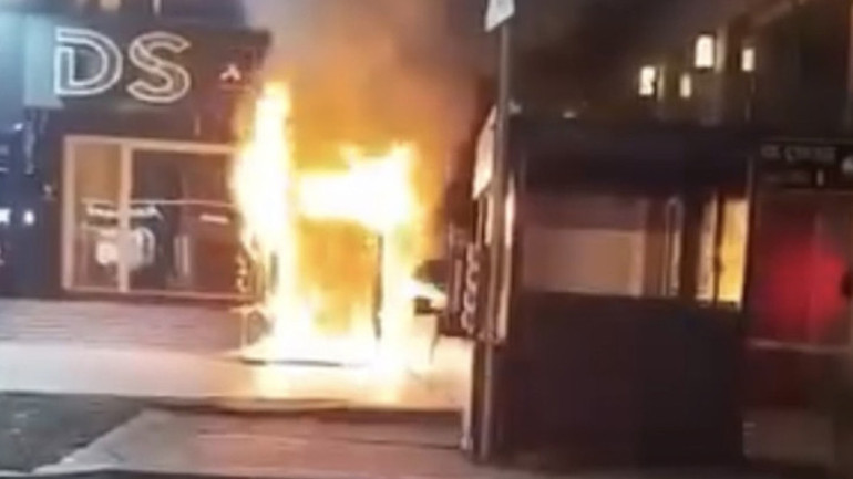 Etiler’de eğlence mekanı ateşe verildi, bir gün sonra sahibi silahlı saldırıda öldürüldü