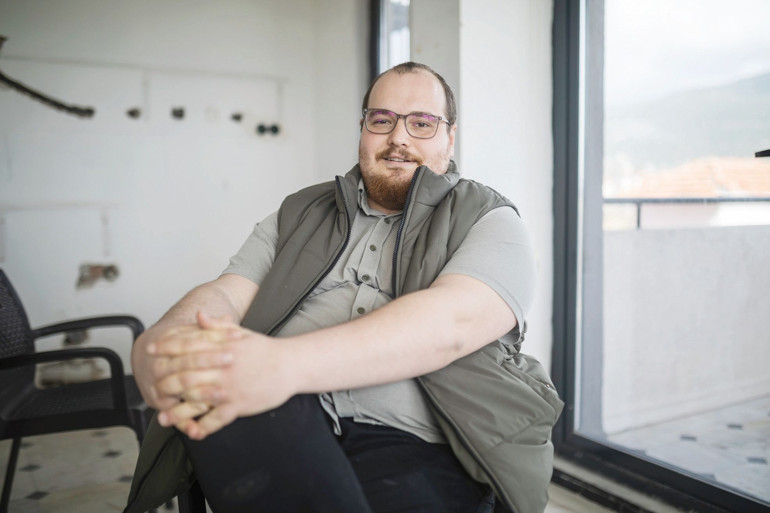 ‘Çok fazla yer kaplıyoruz belki ama toplumda görünmüyoruz’