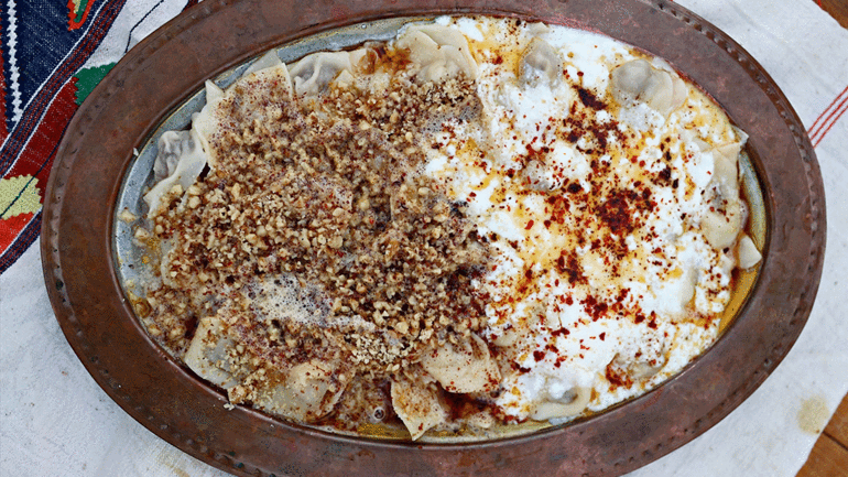 Sinop mantısı nasıl yapılır Tam ölçülü Sinop mantısı tarifi