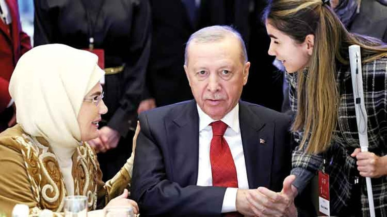 Kadına şiddet insanlığa ihanettir