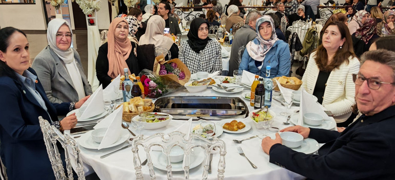 ATİB iftarında birlik mesajları