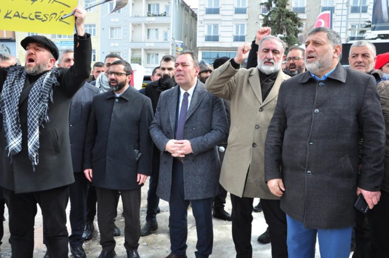 ABD ve İranın saldırılarını protesto ettiler
