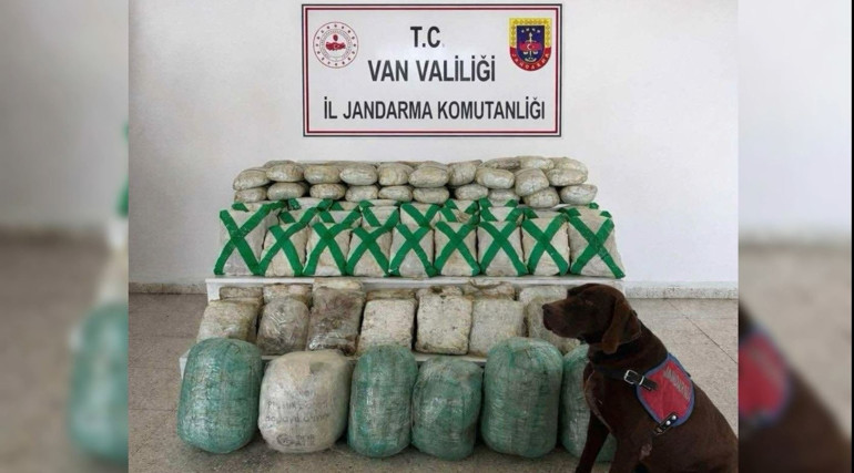  320 kilo uyuşturucu madde ele geçirildi 15 gözaltı