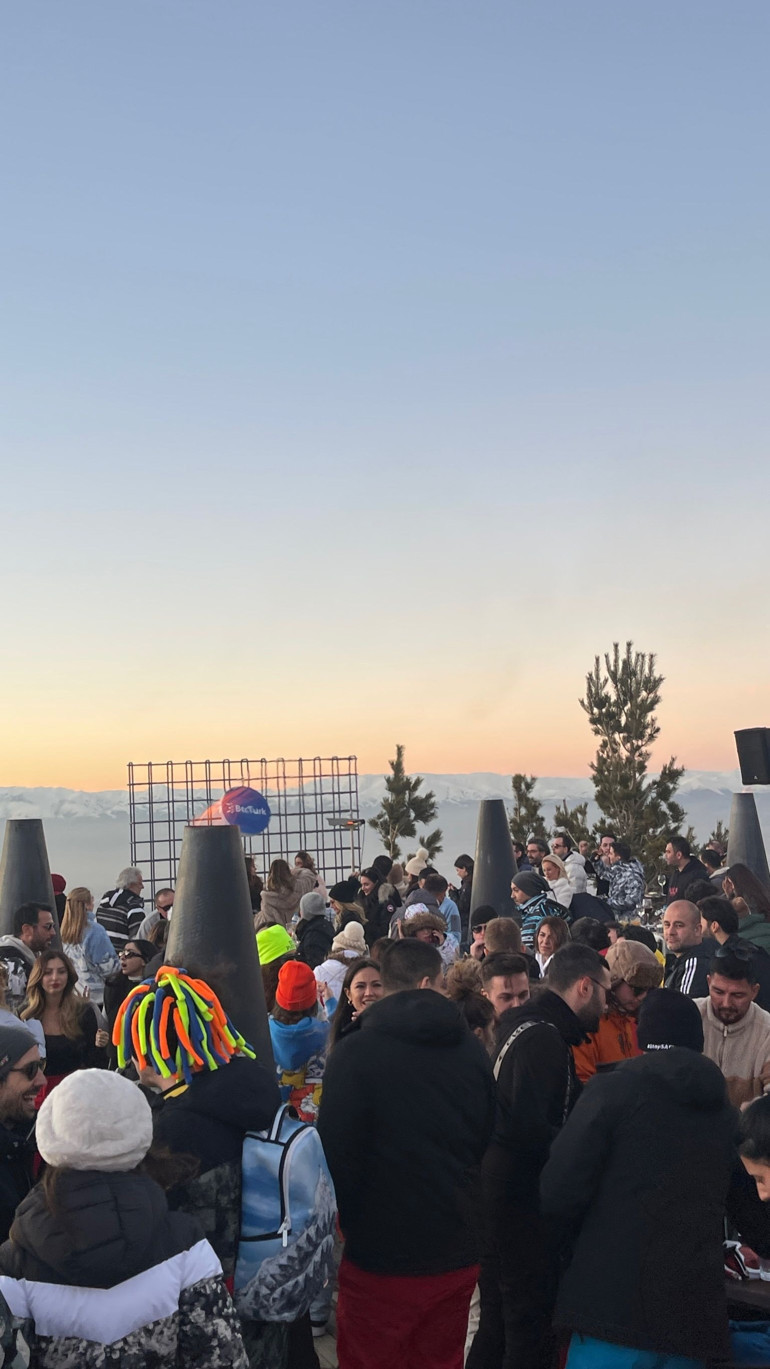 Karların değil partinin ortasındayım