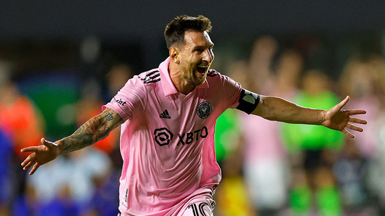 Xaviden çok çarpıcı Barcelona sözleri: Laporta Messinin geri dönmesine izin vermedi