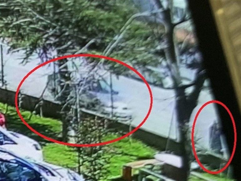 Anne, tabuta sarılıp gözyaşlarına boğuldu