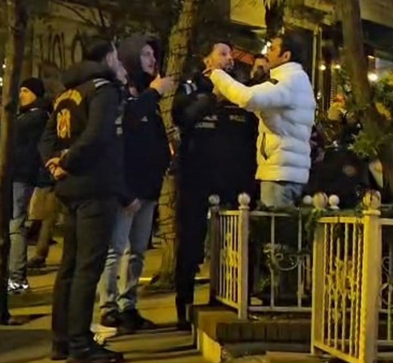 Oyuncu Ufuk Bayraktar 8 Mart Dünya Kadınlar Günü yürüyüşünde olay çıkardı