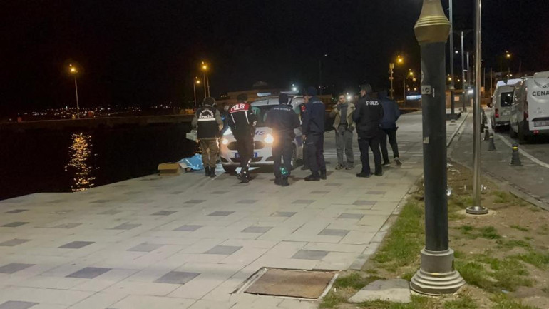 Sinopta denizde bir kişinin cansız bedeni bulundu