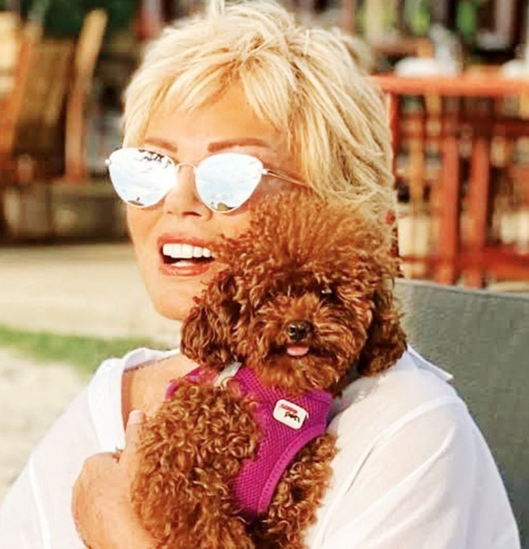 Şarkıcı Çelik’ten Kadir İnanır olur mu