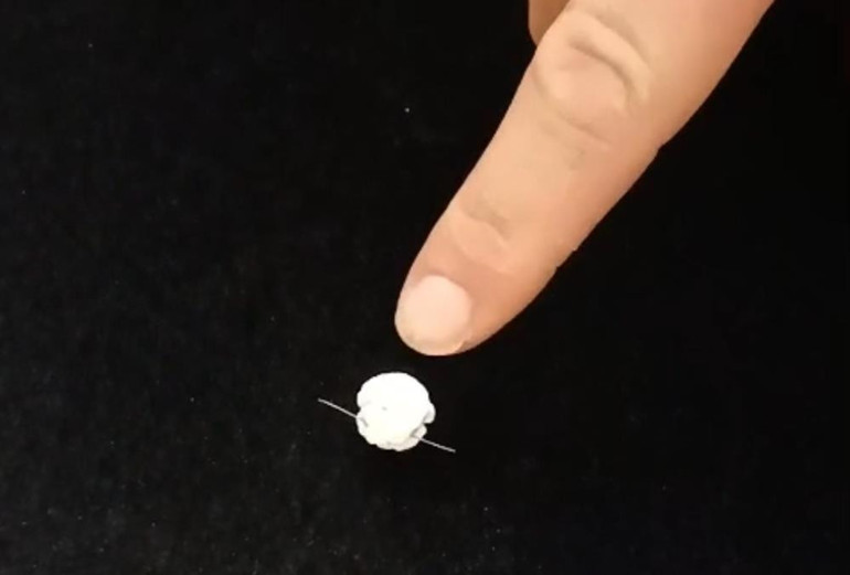 Leblebinin içinden metal parçası çıktı