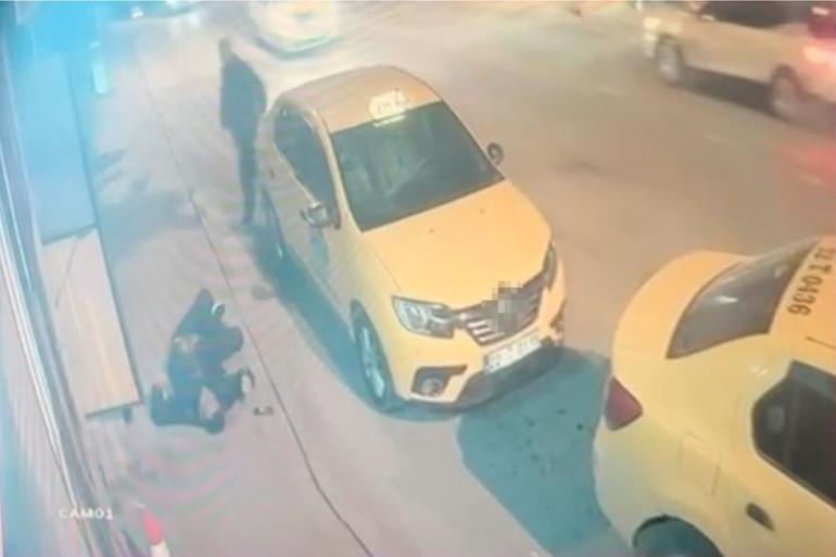  Yere yığıldı, dakikalarca yardım bekledi, hayatını kaybetti