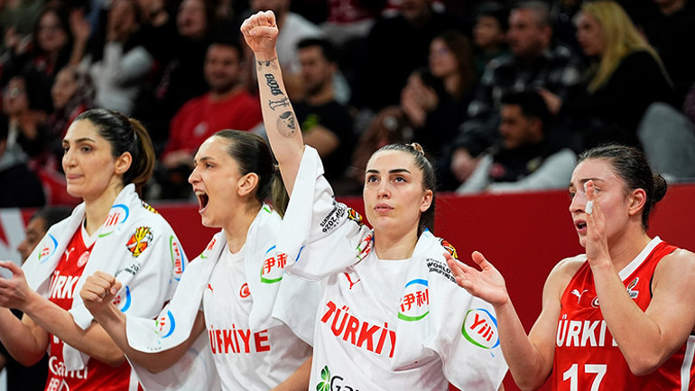 Potanın Perileri, Dünya Kupası elemelerine galibiyetle başladı