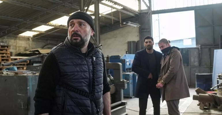Eşref Rüyanın 36. bölümünde neler oldu Nisan geldi, Eşref buz kesti