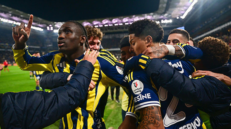 İşte Fenerbahçenin şampiyonluk planı Taraftara mesaj