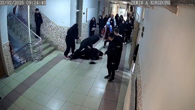  Darbedilen öğrenciler iddiayı reddetti