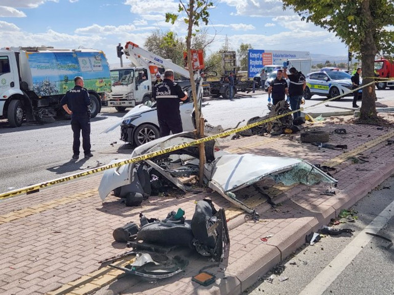 229 km hızla çarpıp Mevlüt öğretmenin ölümüne neden olmuştu Savunması acılı eşi çileden çıkardı: Keşke ölseydin