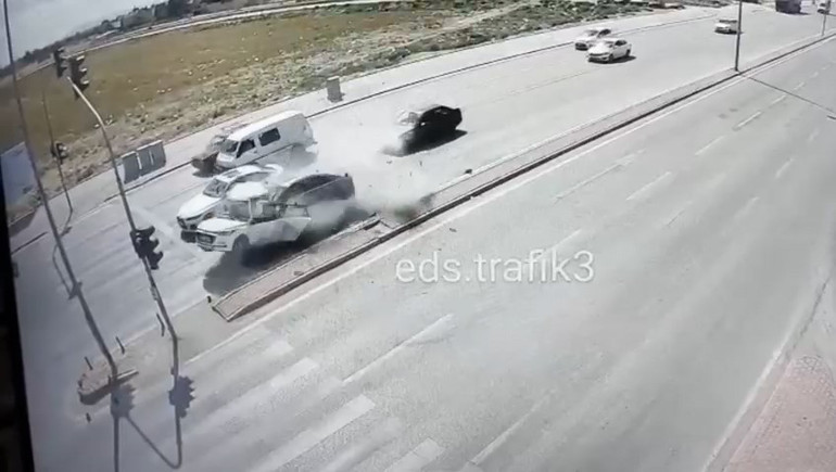 229 km hızla çarpıp Mevlüt öğretmenin ölümüne neden olmuştu Savunması acılı eşi çileden çıkardı: Keşke ölseydin