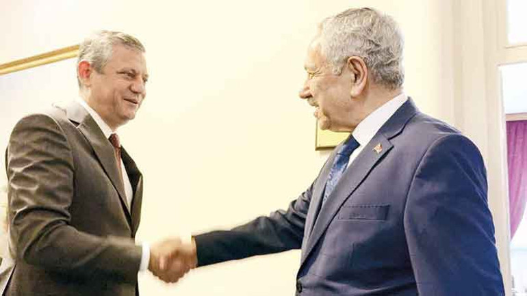 Mücteba’nın ilk mesajına dair