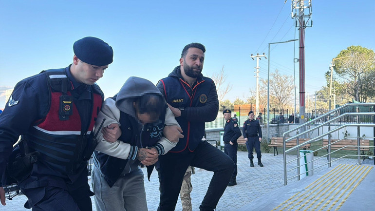  Altın dişleri bile sökmüşler