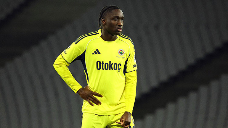 Fenerbahçenin Karagümrük mağlubiyeti sonrası yazdılar: Neden çöpe atıyor Tedescoya üç soru