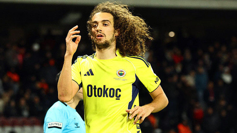 Fenerbahçenin Karagümrük mağlubiyeti sonrası yazdılar: Neden çöpe atıyor Tedescoya üç soru