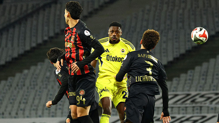 Karagümrük-Fenerbahçe maçında penaltı var mı Hakemler açıkladı: Kırmızı kart