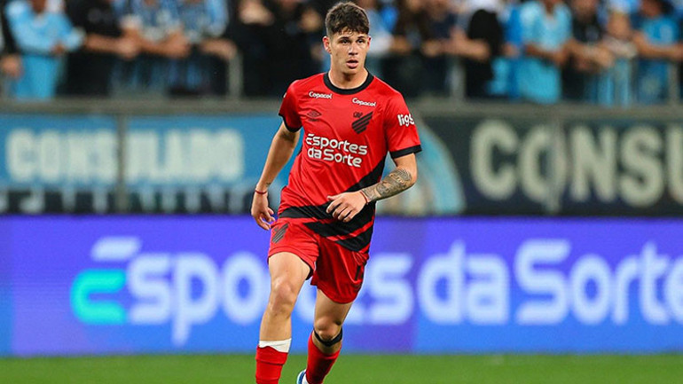 Galatasaray resmen transfer teklifi yaptı İşte bonservisi