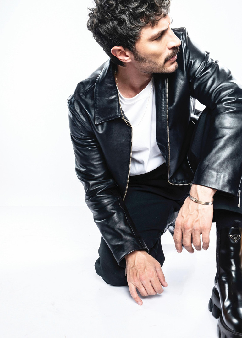 ‘Oyuncuların en büyük sorunu yalnız olmaları’