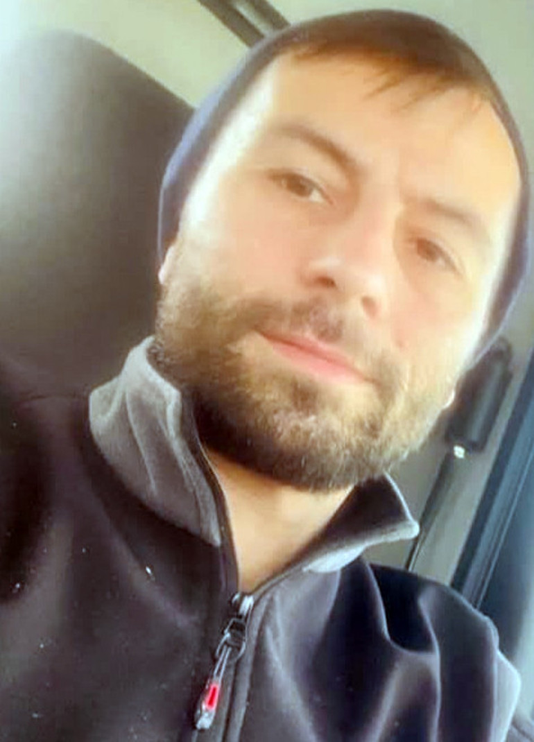 Bayram tatili yolunda feci kaza: Baba öldü, eşi ile 4 oğlu yaralandı