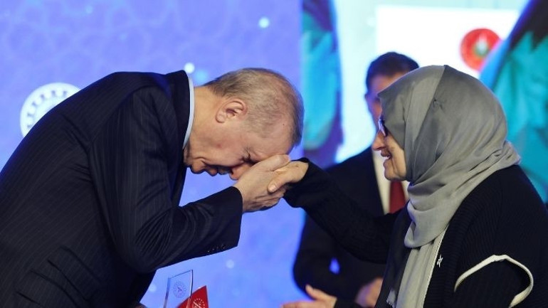 Son dakika haberi... Cumhurbaşkanı Erdoğan: Türkiye krize çözüm arıyor
