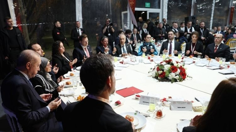 Son dakika haberi... Cumhurbaşkanı Erdoğan: Türkiye krize çözüm arıyor