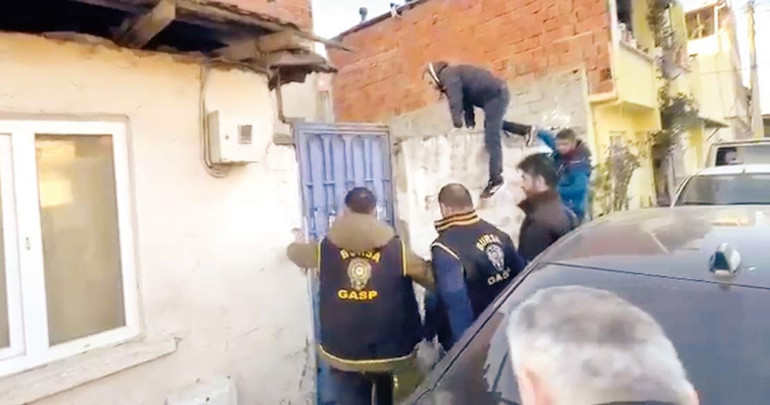 7 yıllık esareti bitirdiler