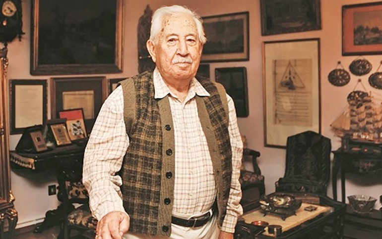 Tarihin kalbinde yatacak