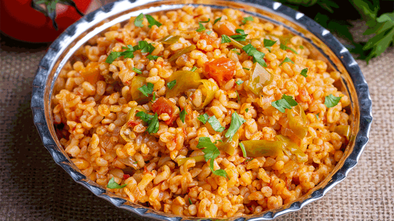 Bugün ne pişirsem diyenlere: Günlük ev yemeği menüsü (15 Mart 2026)