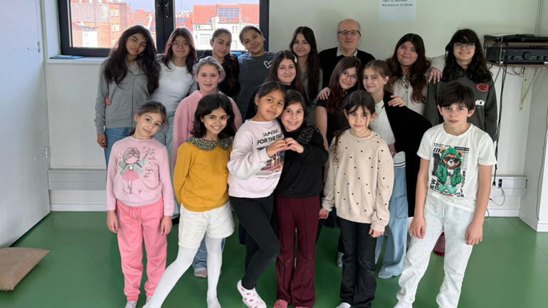 Dünya Tiyatro Günü, Brüksel’de Binfikir Tiyatrosu tarafından erken kutlanacak