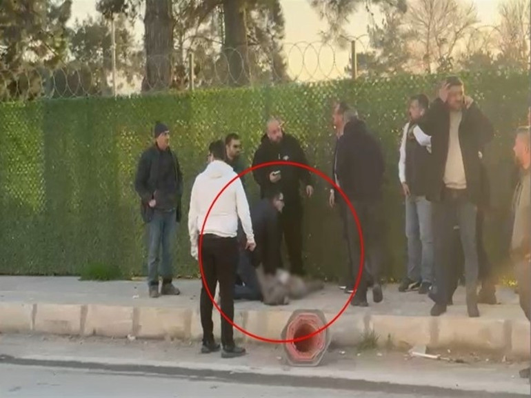  Arkadan geldi, bir anda yön değiştirip havaya savurdu