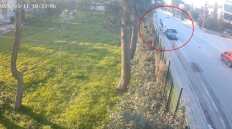  Arkadan geldi, bir anda yön değiştirip havaya savurdu