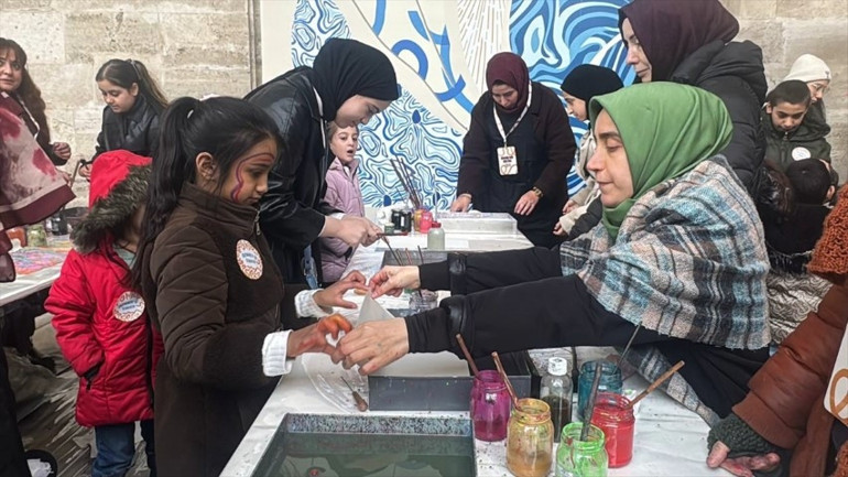 İstanbulda çocuk iftarı programı düzenlendi