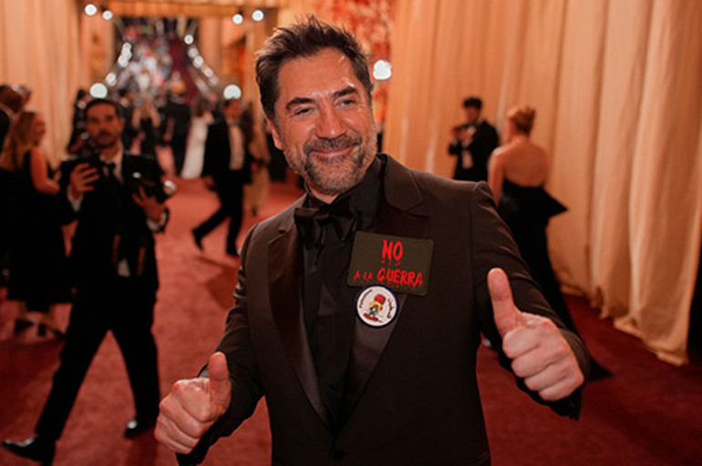 Javier Bardem; Oscar töreninde Özgür Filistin dedi, salon alkıştan yıkıldı