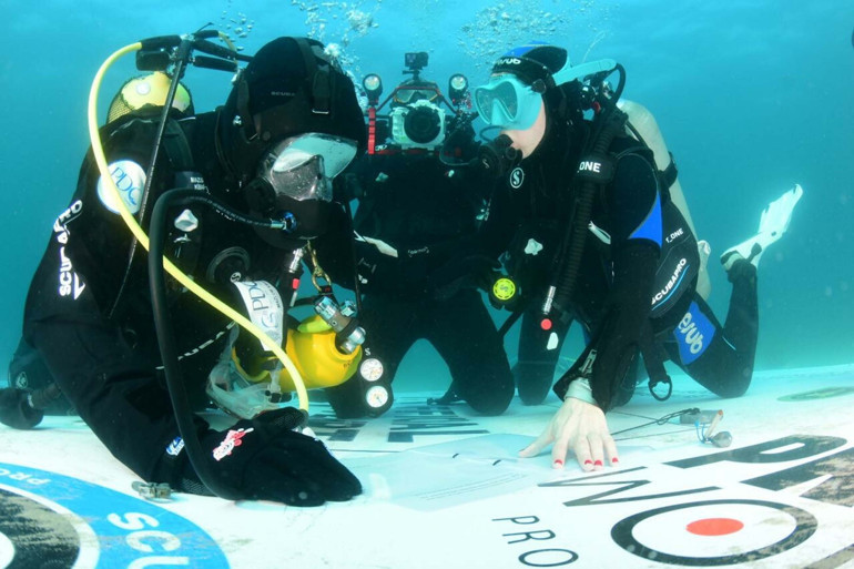 Mazlumun Guinness rekoru: 36 saat 9 dakika ile dünya birincisi oldu | Çanakkaleye armağan etti