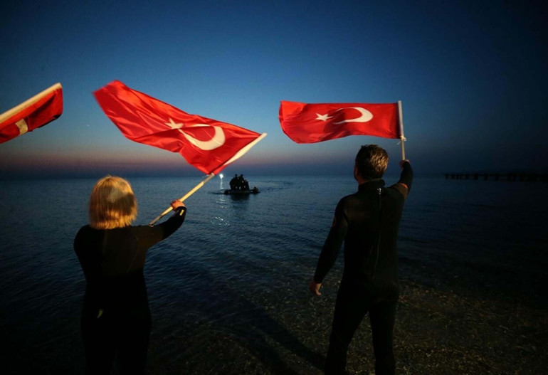 Mazlumun Guinness rekoru: 36 saat 9 dakika ile dünya birincisi oldu | Çanakkaleye armağan etti