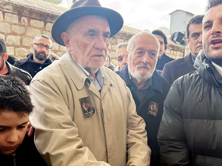 Prof. Dr. İlber Ortaylı’yı gözyaşlarıyla uğurladık… Tarihteki yerini aldı