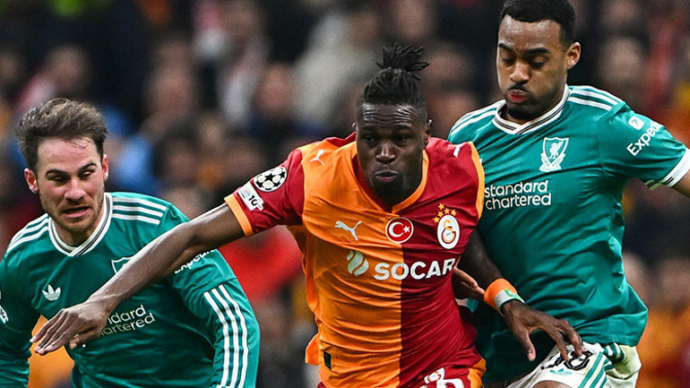 Napoli, Galatasarayın yıldızını istiyor Menajeriyle ilk görüşme gerçekleşti