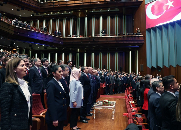Cumhurbaşkanı Erdoğan, Şüheda 1915 tiyatro oyununu izledi
