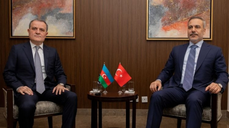 Dışişleri Bakanı Hakan Fidan’dan Riyad’da diplomasi trafiği