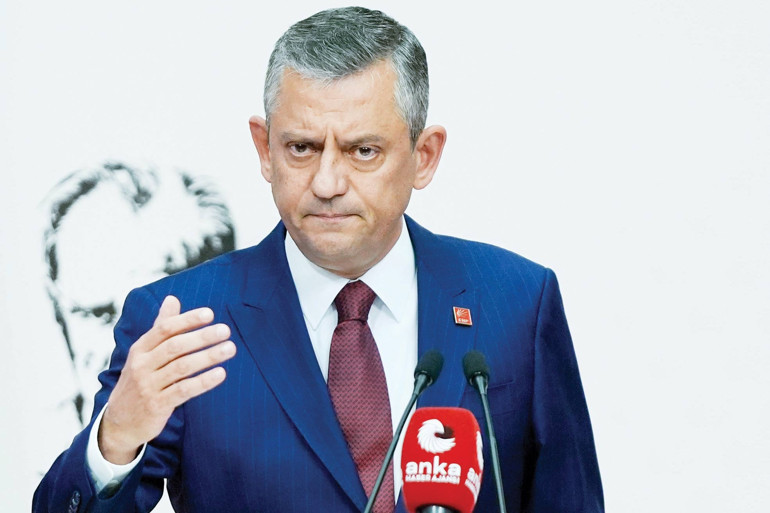 Laricani’nin bu kadar kolay öldürülmesi asap bozucu